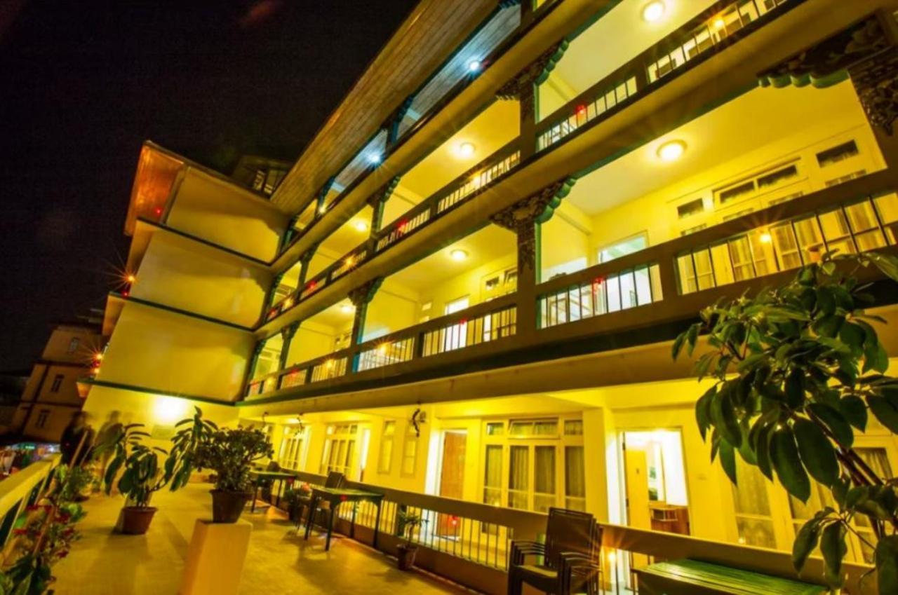 Aparthotel Sonam Delek Gangtok Tibet Road Exterior foto